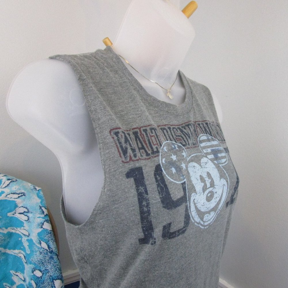👚2X Host Pick👚 Classic Disney Mickey Mouse Tank - Picture 6 of 12